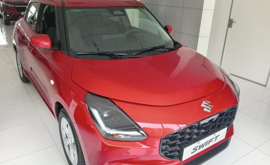 Suzuki Swift Hybrid 1,2 Premium Plus /DEMO/czerwony