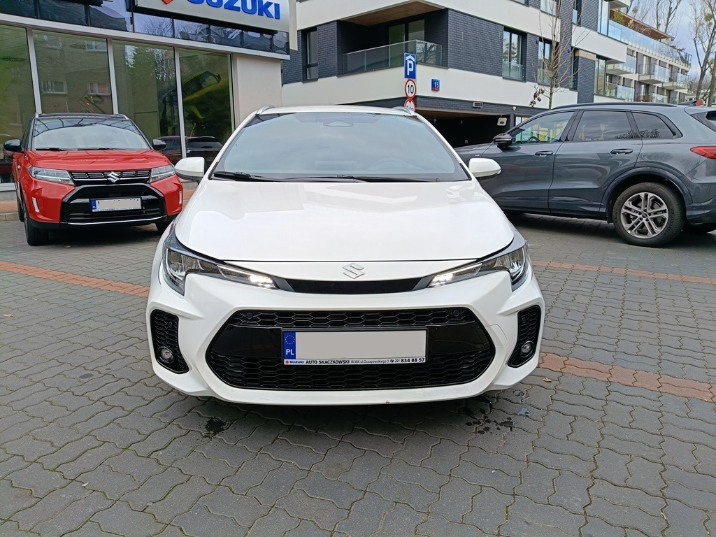 Suzuki Swace 1.8 Hybrid 2WD E-CVT Premium Plus (rocznik 2024) DEMO